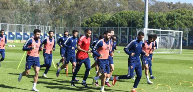 مران بدني للاعبي الأهلي قبل لقاء فلامنجو