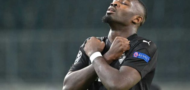 مدير جلادباخ: تورام سيرحل مجانا في الصيف إلى فريق أكبر