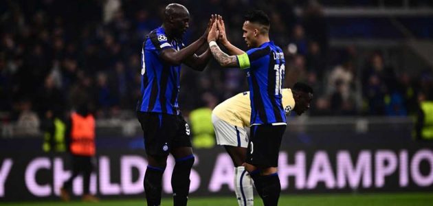 لوكاكو ينصر إنتر بعد قمة مثيرة أمام بورتو في أبطال أوروبا