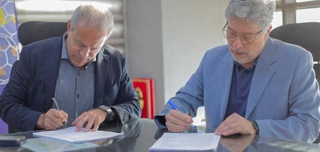 اتحاد الكرة يعلن البرتغالي فيتور بيريرا رئيسا للجنة الحكام